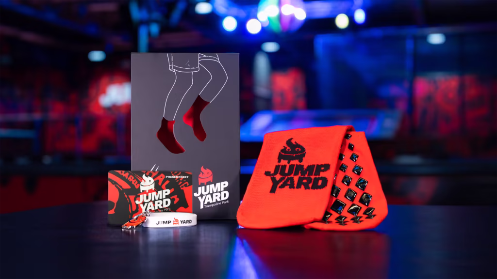 JumpYard julbox